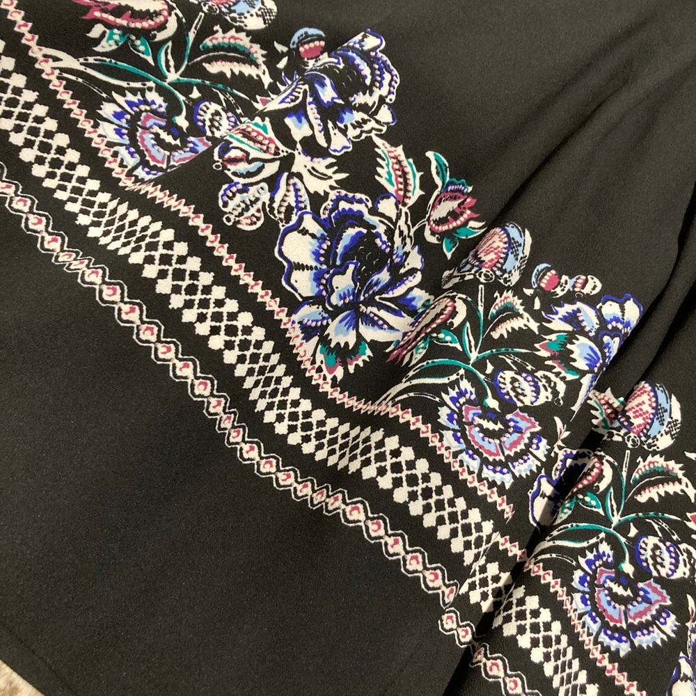 Under knee black floral office skirt